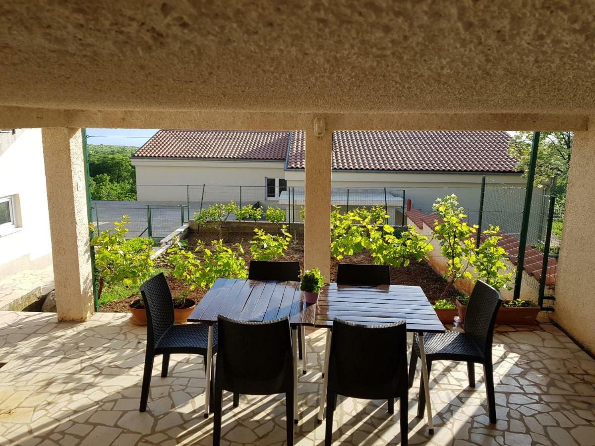 Apartment Nera Ledenice Esterno foto