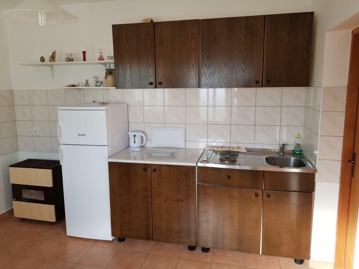 Apartment Nera Ledenice Esterno foto